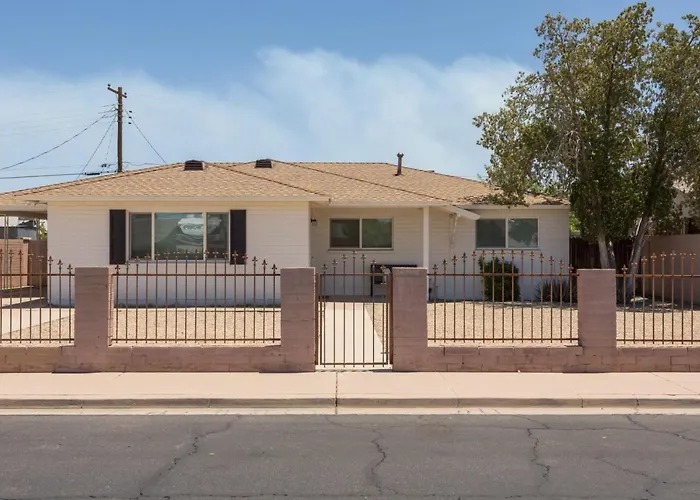 Cozy Near Downtown Pool Bbq *